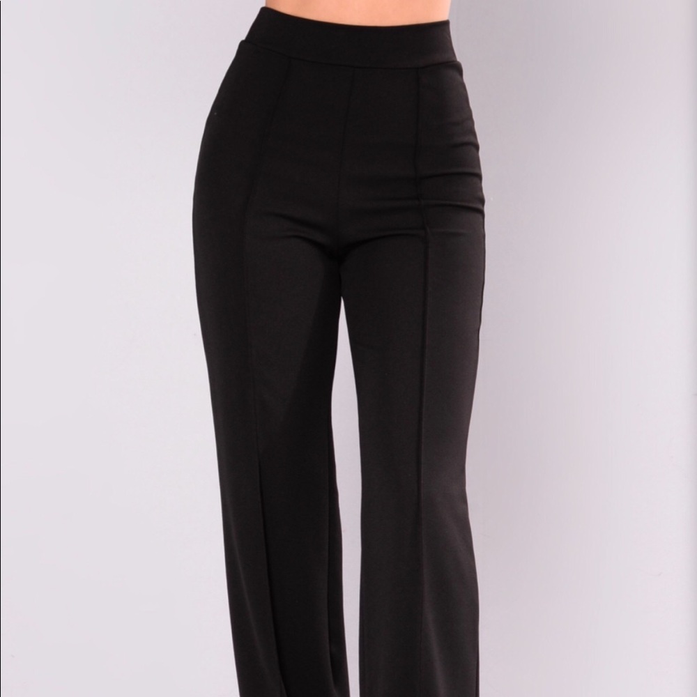 Fashion nova Victoria high waisted pants- Size XL